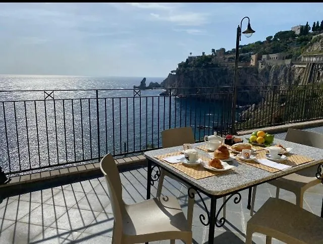 Bed & Breakfast Suite Isola Bella Taormina Italy